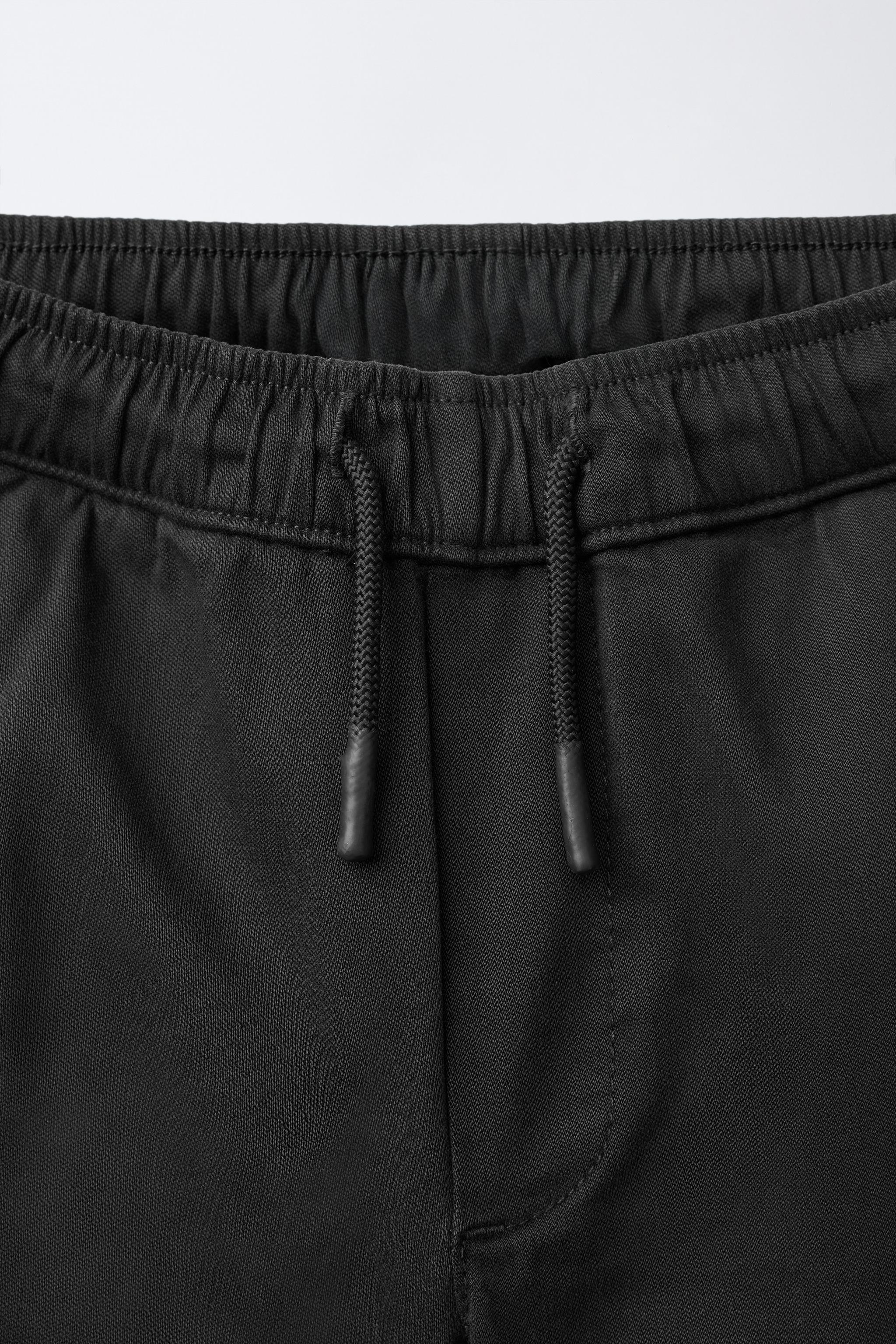 BASIC CHINO PANTS WITH LABEL